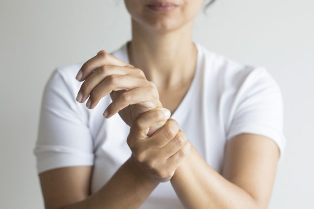 woman with wrist pain